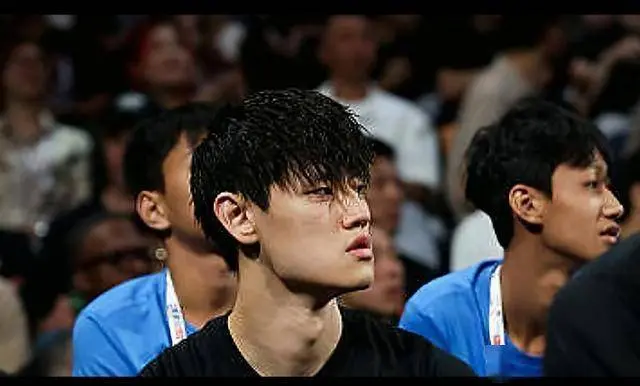 符合职业体 符合职业体